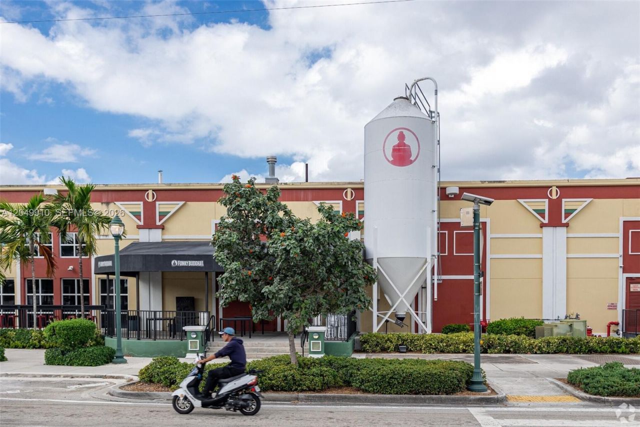 433 NW 40th Ct, Unit 1,2,3,4,5, Oakland Park, FL 33309 Photo