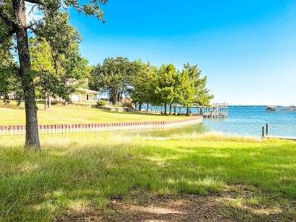 14216 Clark Drive , Streetman, TX 75859