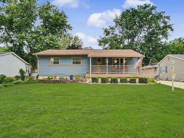 1007 S Kinch Street , Urbana, IL 61802