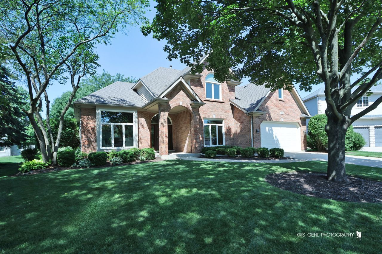 898 Lakeridge Court, Aurora, IL 60502 Main Photo