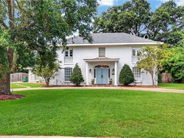 3605 JOYCE Drive, Mandeville, LA 70448