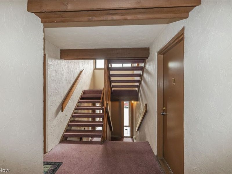 4615 Oak Hill Boulevard, Unit 206, Lorain, OH 44053 Photo 2