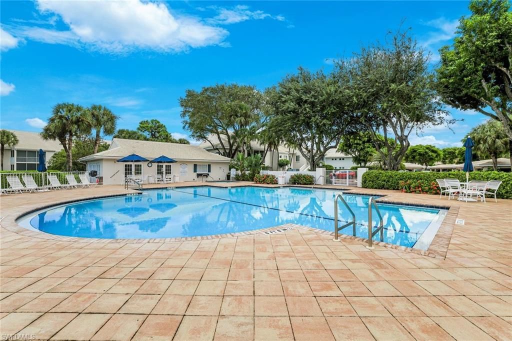 788 Willowbrook Dr , Unit 502, Naples, FL 34108 Photo