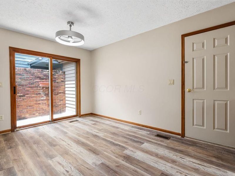 111 Brookstone Boulevard, Westerville, OH 43081 Photo 18