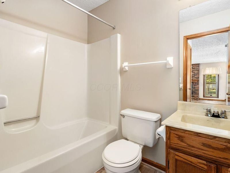111 Brookstone Boulevard, Westerville, OH 43081 Photo 29