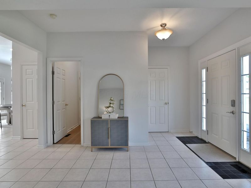 1224 Briarshore Way, Lewis Center, OH 43035 Photo 9