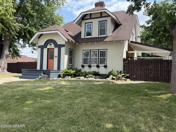 207 JOHNSON Avenue, Fosston, MN 56542