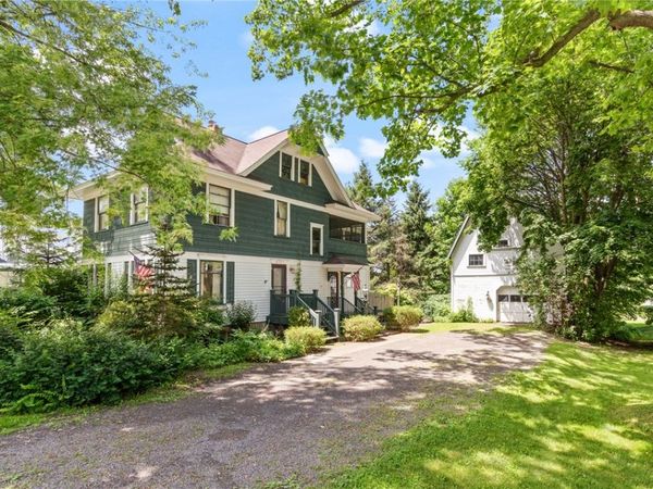 4007 Ridge Road , Williamson, NY 14589