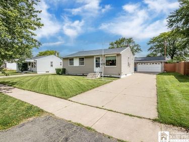 34 Yorktown Road, Buffalo, NY 14225
