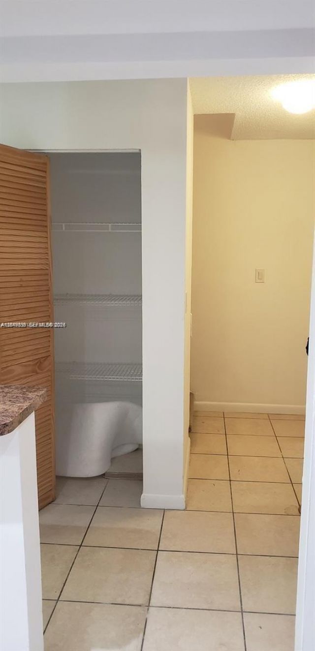 9365 Fontainebleau Blvd , Unit E231, Miami, FL 33172 Photo