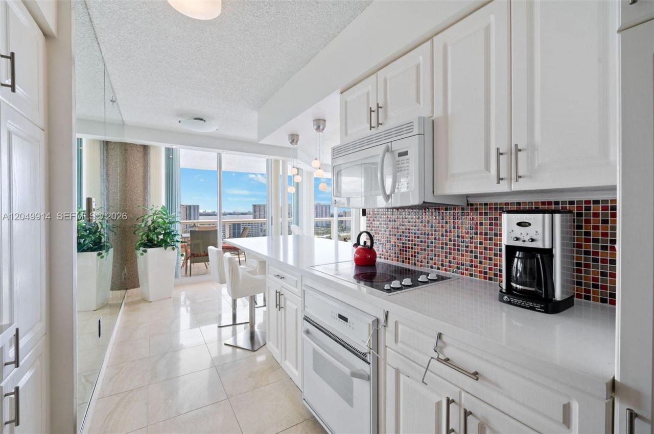 16400 Collins Ave , Unit 1644, Sunny Isles Beach, FL 33160 Photo