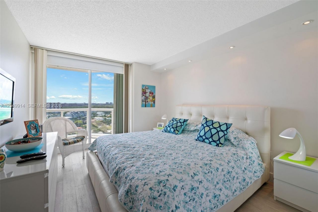 16400 Collins Ave , Unit 1644, Sunny Isles Beach, FL 33160 Photo