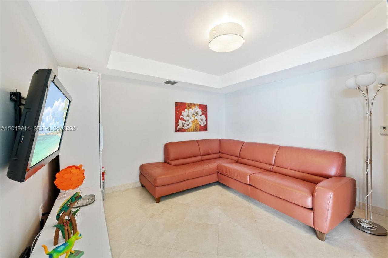 16400 Collins Ave , Unit 1644, Sunny Isles Beach, FL 33160 Photo