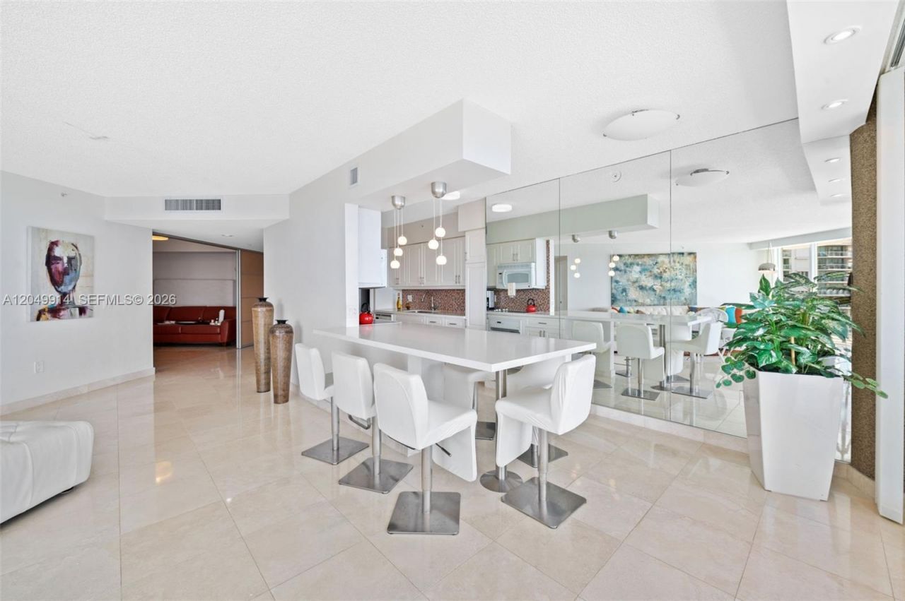 16400 Collins Ave , Unit 1644, Sunny Isles Beach, FL 33160 Photo