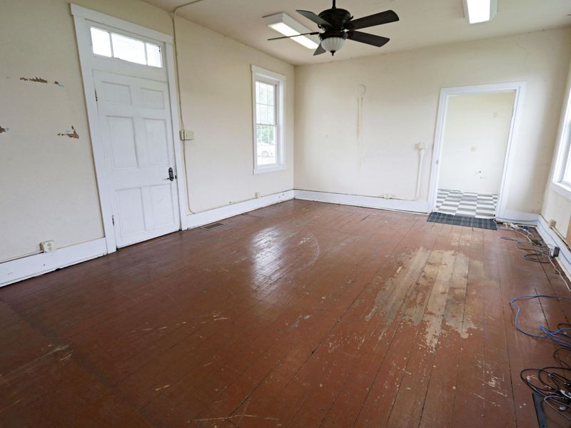 102 W High Street, Warsaw, KY 41095 Photo 7