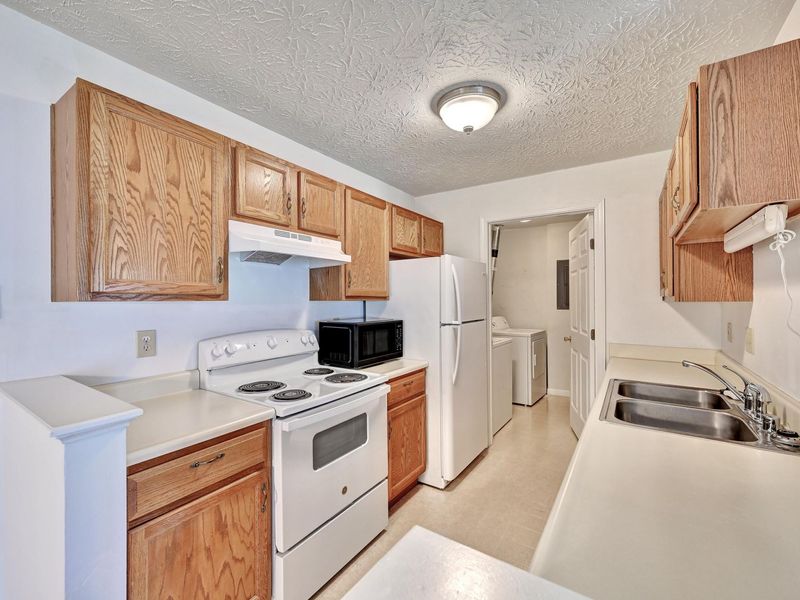 648 Friars Lane, Unit 5, Florence, KY 41042 Photo 8