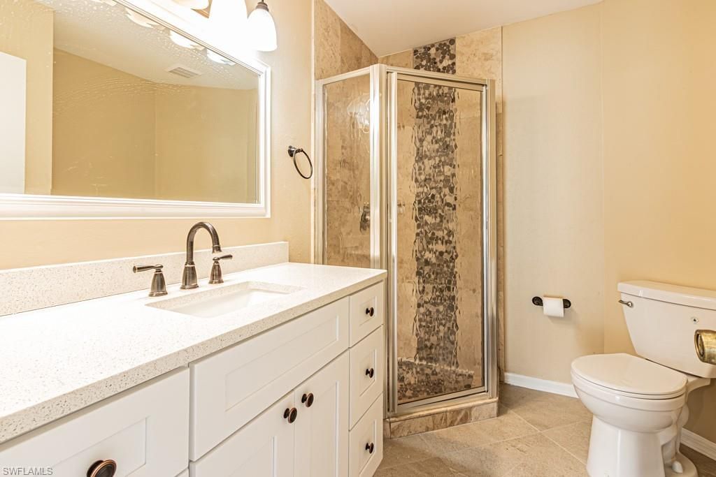 9275 Lake Park Dr, Unit 204, Fort Myers, FL 33919 Photo