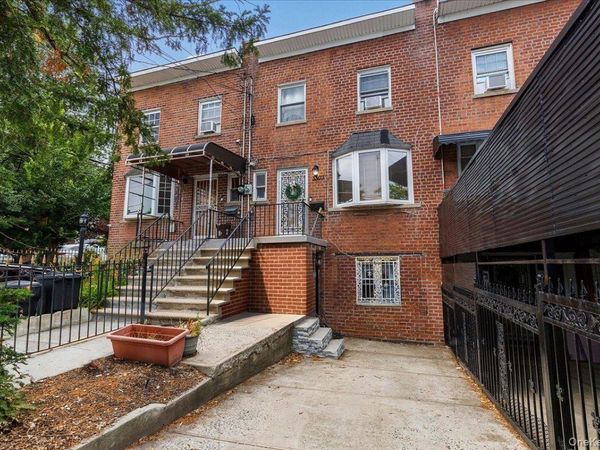 3303 Eastchester Road , Bronx, NY 10469