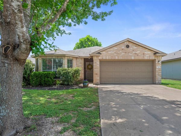 303 Liberty ST, Hutto, TX 78634