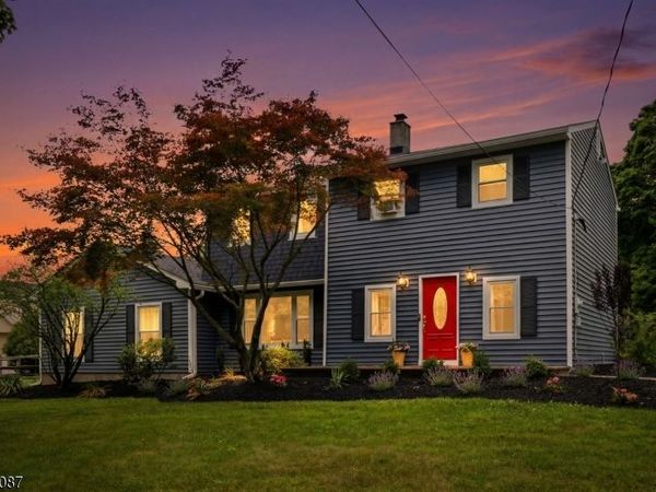80 Reynolds Ave, Parsippany-Troy Hills, NJ 07054