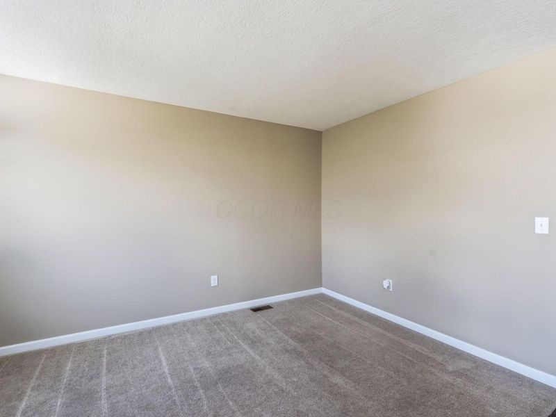 3957 Caysee Jay Way , Grove City, OH 43123 Photo 5