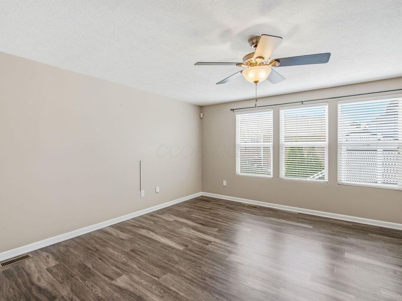 3957 Caysee Jay Way , Grove City, OH 43123 Photo 6