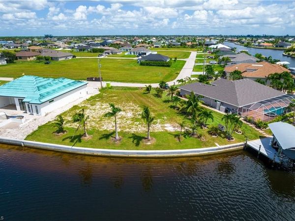 1414 NW 37th PL , CAPE CORAL, FL 33993