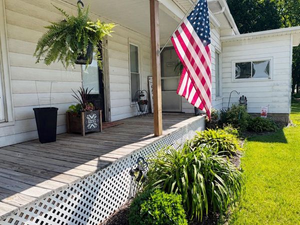 187 Charlotte Street, Mulliken, MI 48861