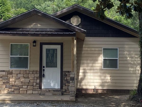 210 Hamilton St. , Judsonia, AR 72081