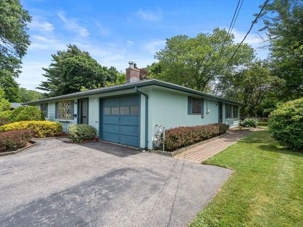 5 Sunset Rd, Maynard, MA 01754