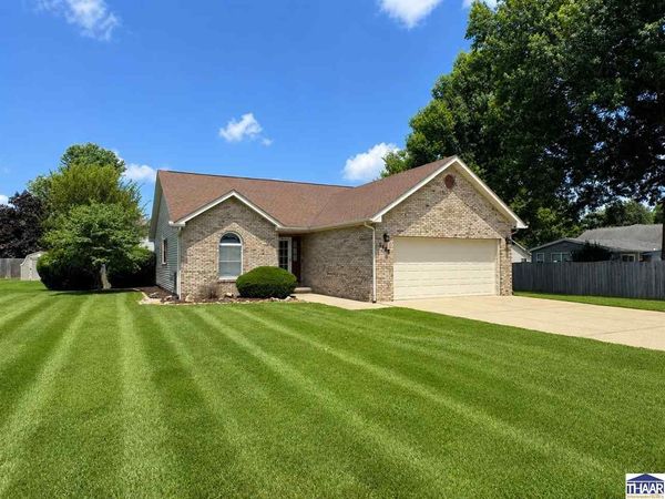 3668 E Imperial Avenue, Terre Haute, IN 47805