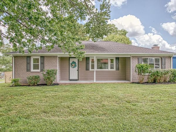 118 Bowman St., Cookeville, TN 38506