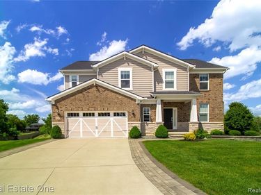 45204 Preserve Court, Novi, MI 48375