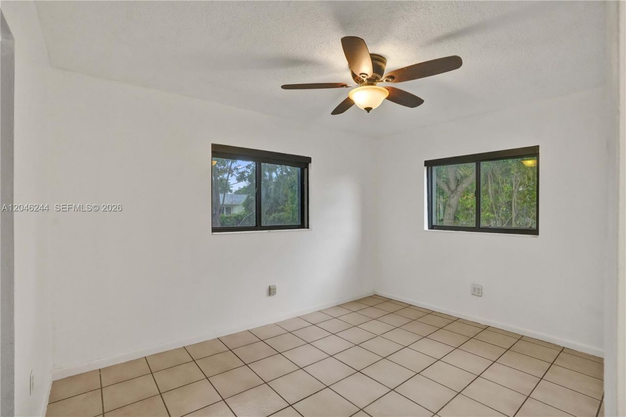 15551 SW 101st Ave , Miami, FL 33157 Photo