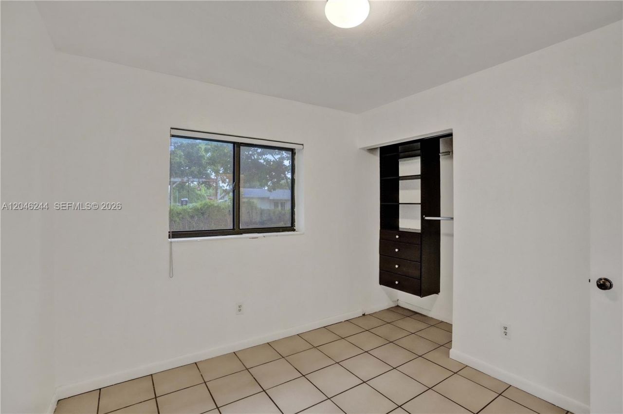 15551 SW 101st Ave , Miami, FL 33157 Photo