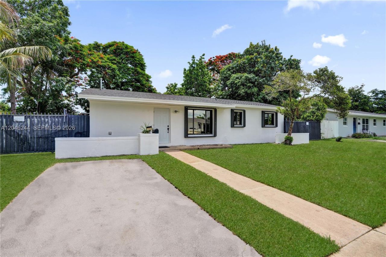 15551 SW 101st Ave , Miami, FL 33157 Photo