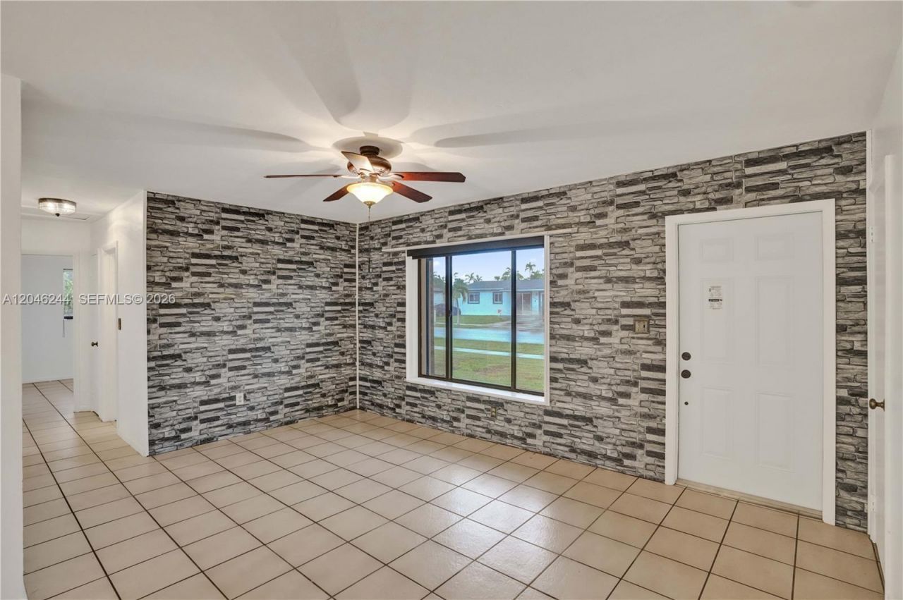 15551 SW 101st Ave , Miami, FL 33157 Photo