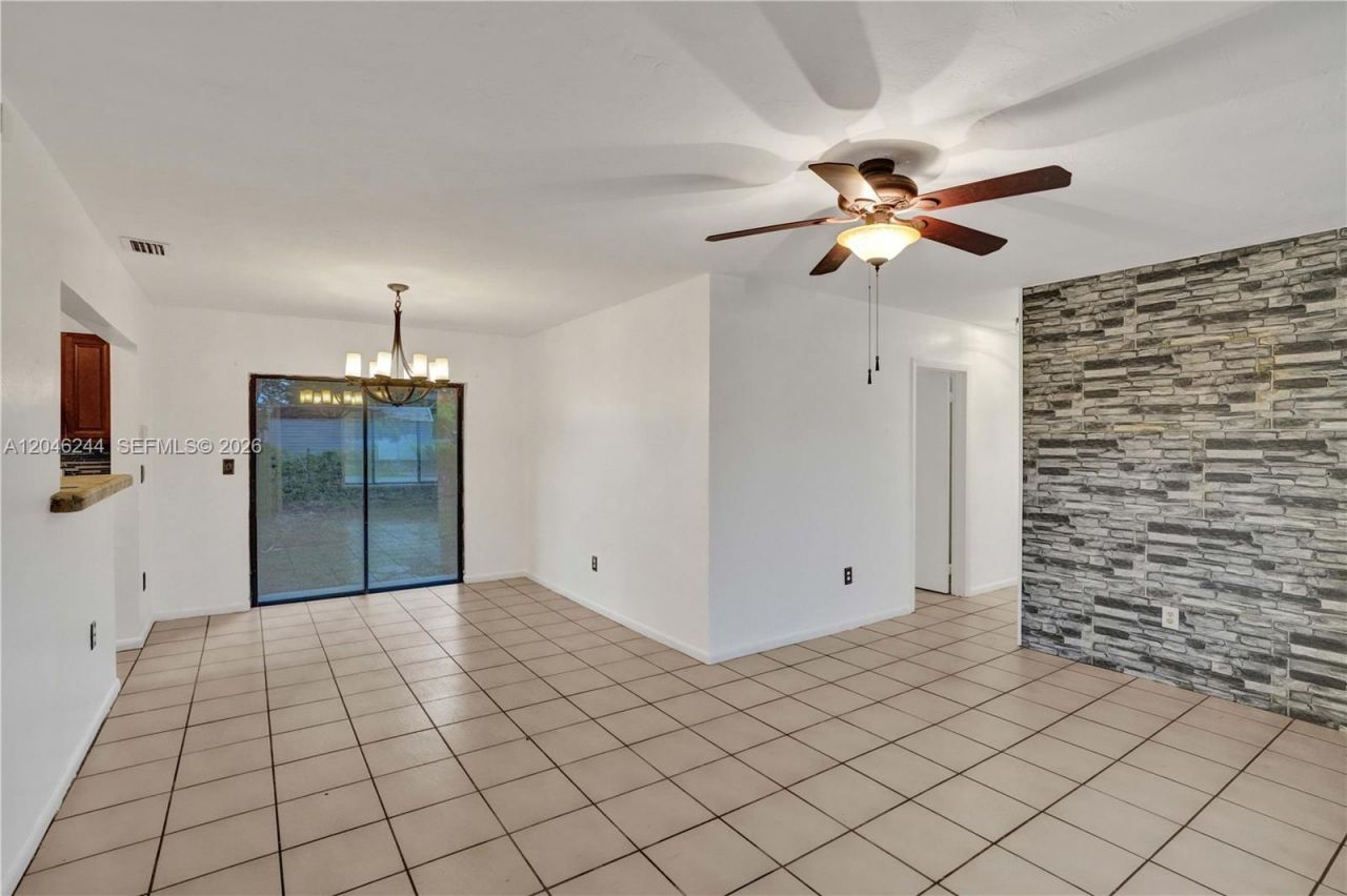 15551 SW 101st Ave , Miami, FL 33157 Photo