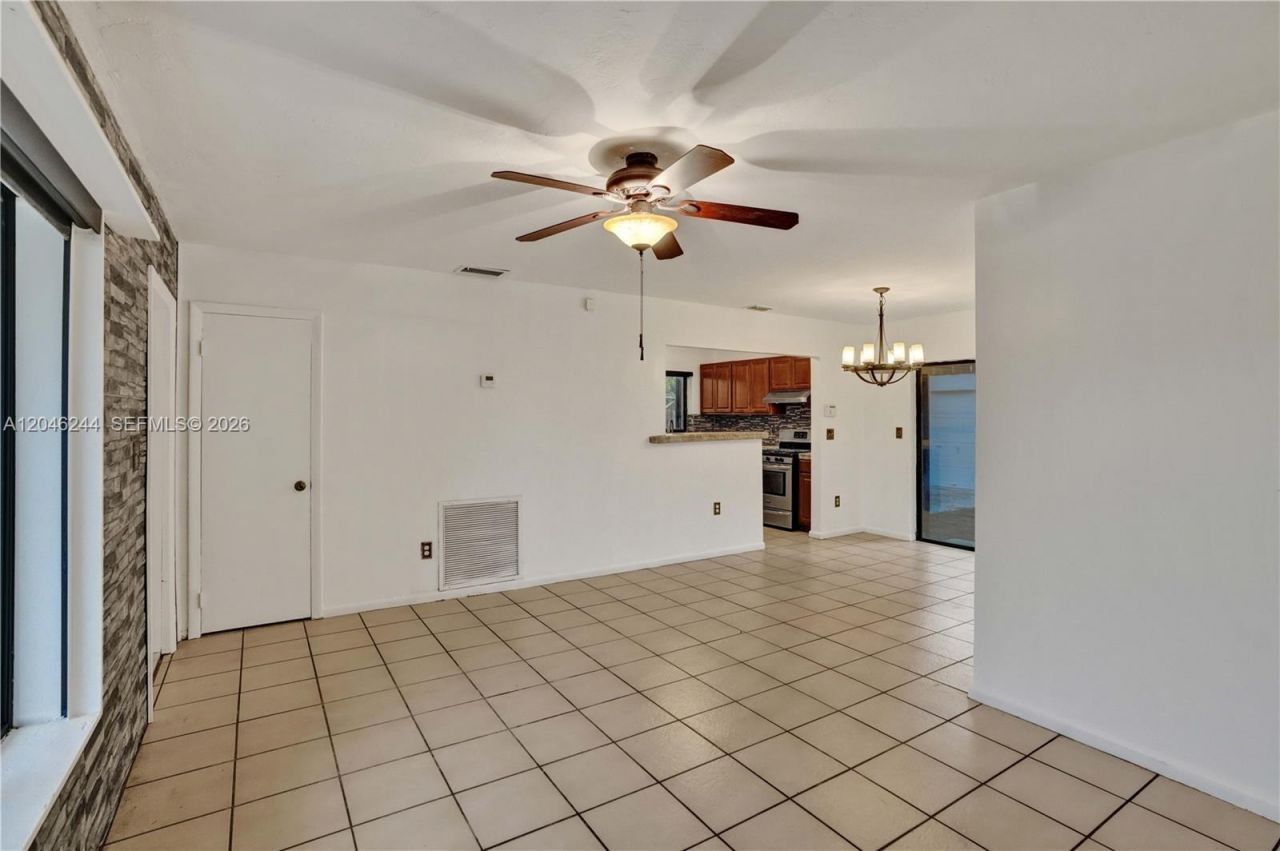15551 SW 101st Ave , Miami, FL 33157 Photo