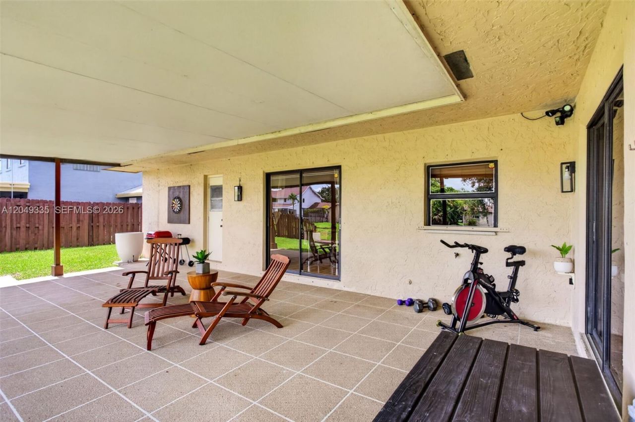 11861 NW 41st St , Sunrise, FL 33323 Photo