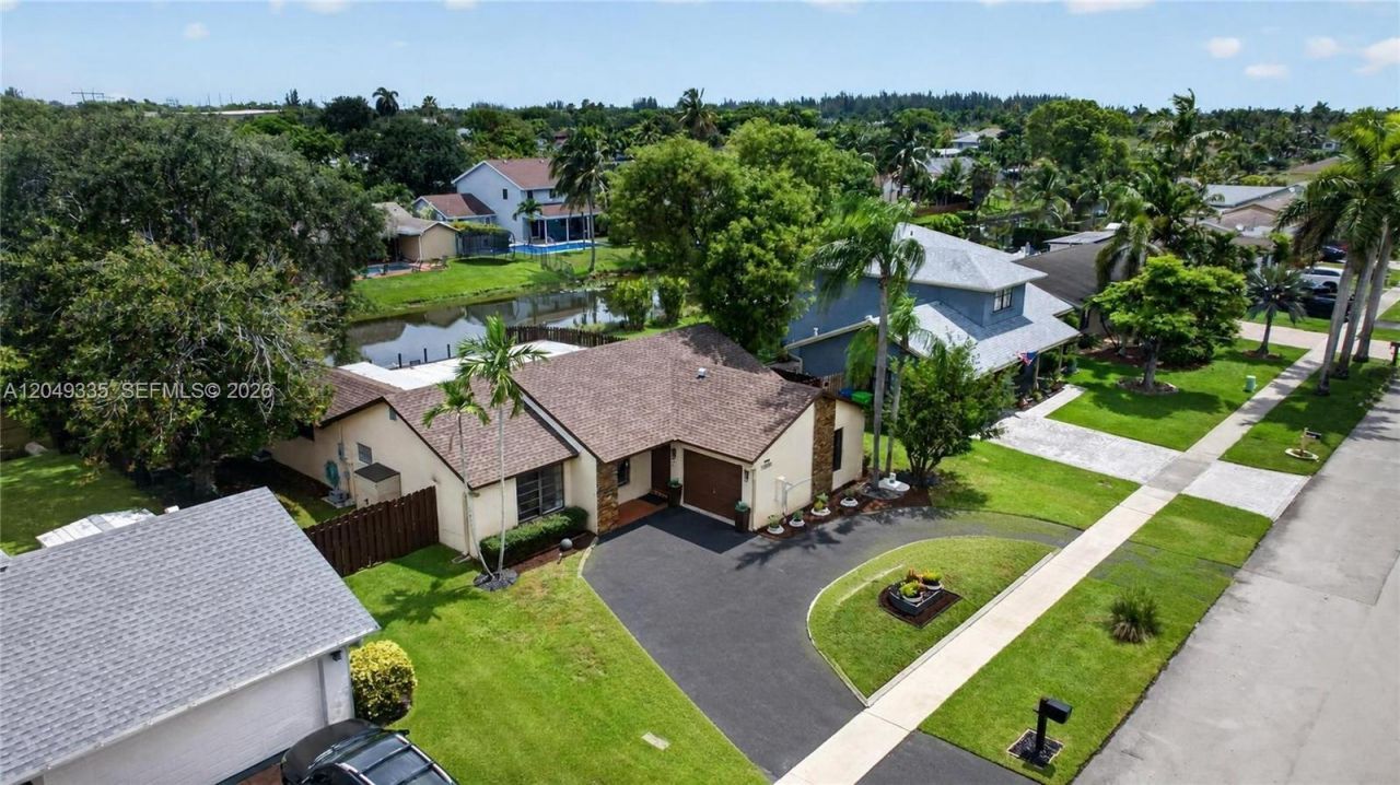 11861 NW 41st St , Sunrise, FL 33323 Photo