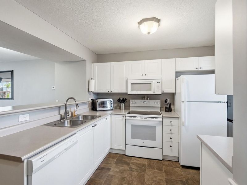 1094 Watkins Glen Court , Unit 1094, Marysville, OH 43040 Photo 11