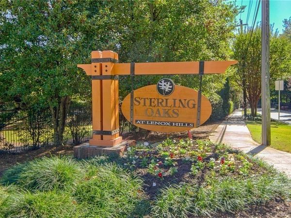 1949 Sterling Oaks Circle NE, Unit 13, Atlanta, GA 30319