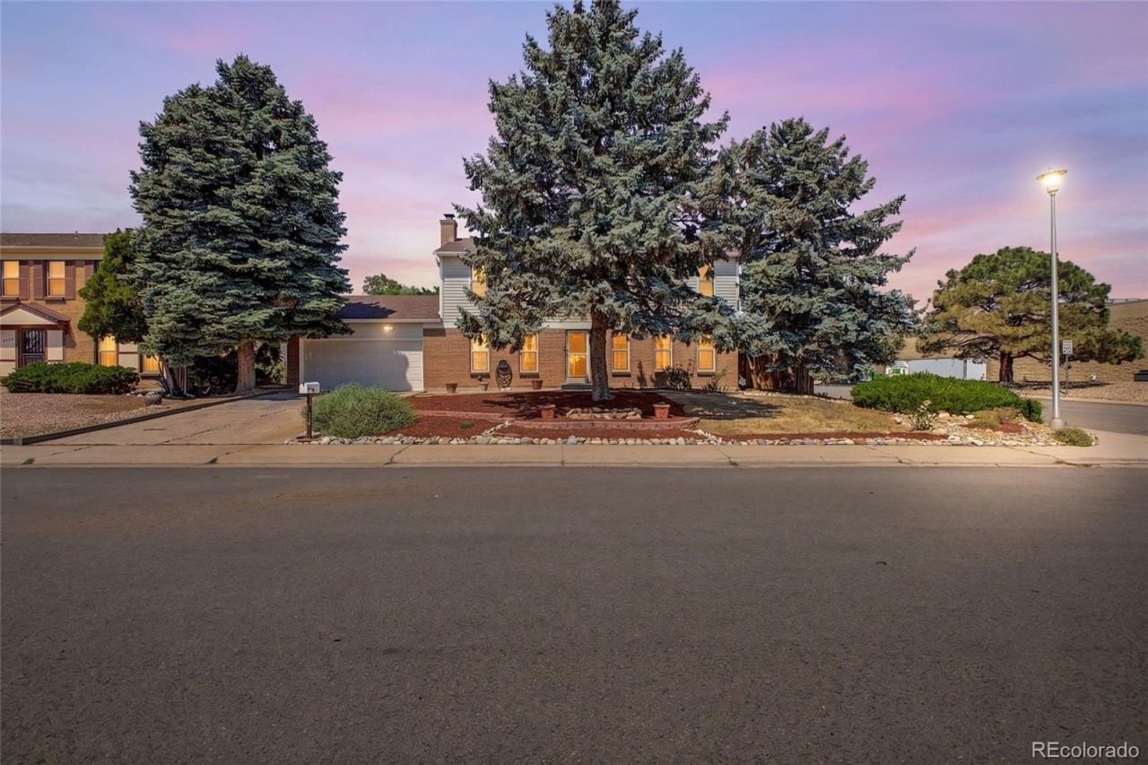 2405 S Granby Way, Aurora, CO 80014 Main Photo