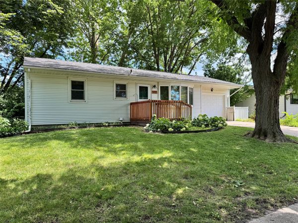 2010 Hunziker Drive, Ames, IA 50010