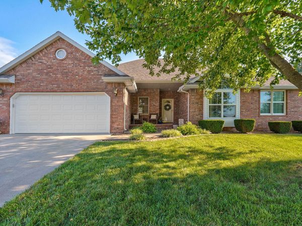 4668 S Warren Road , Springfield, MO 65810
