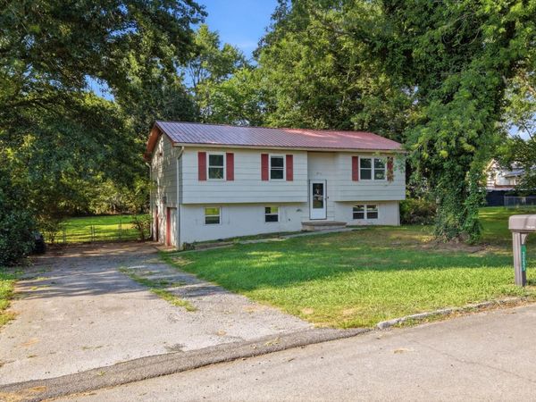 3245 Headrick Lane SE, Cleveland, TN 37323