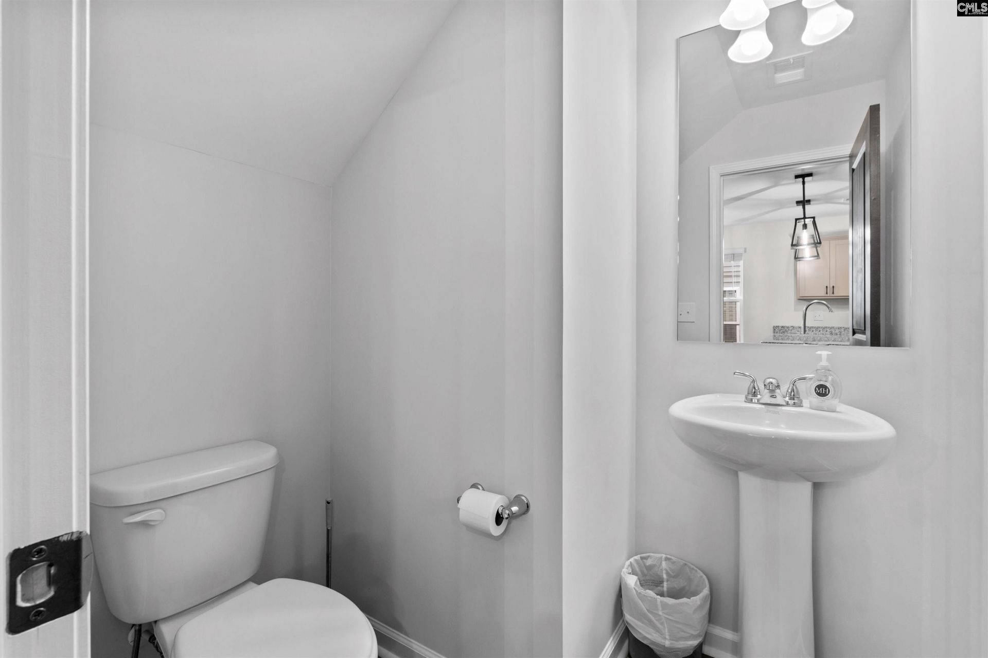 614 Wooster Drive  Photo 4