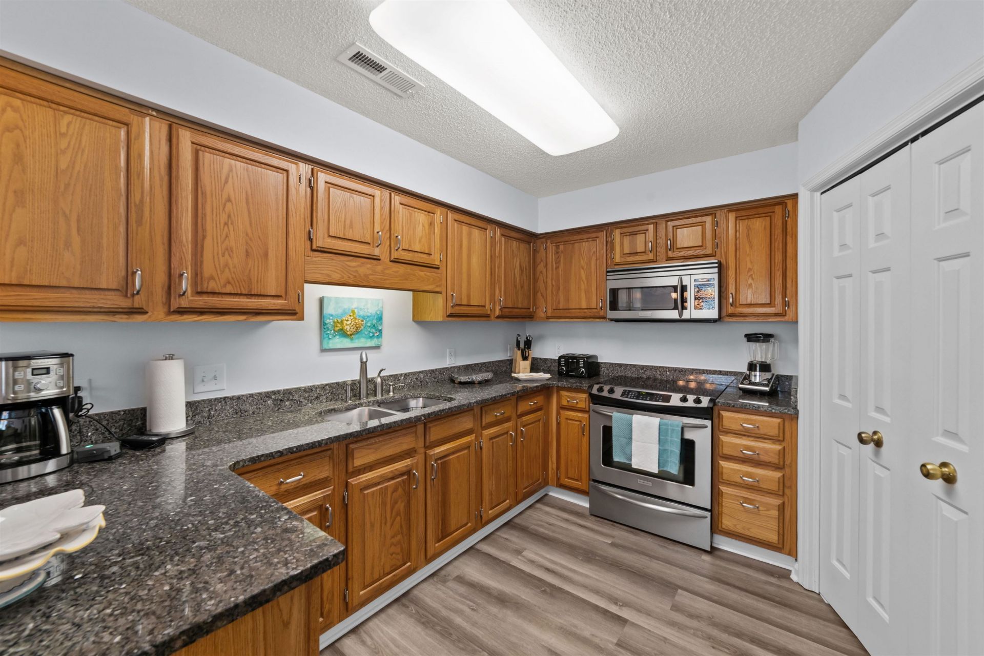 4355 Woodhollow Ln. Photo 10