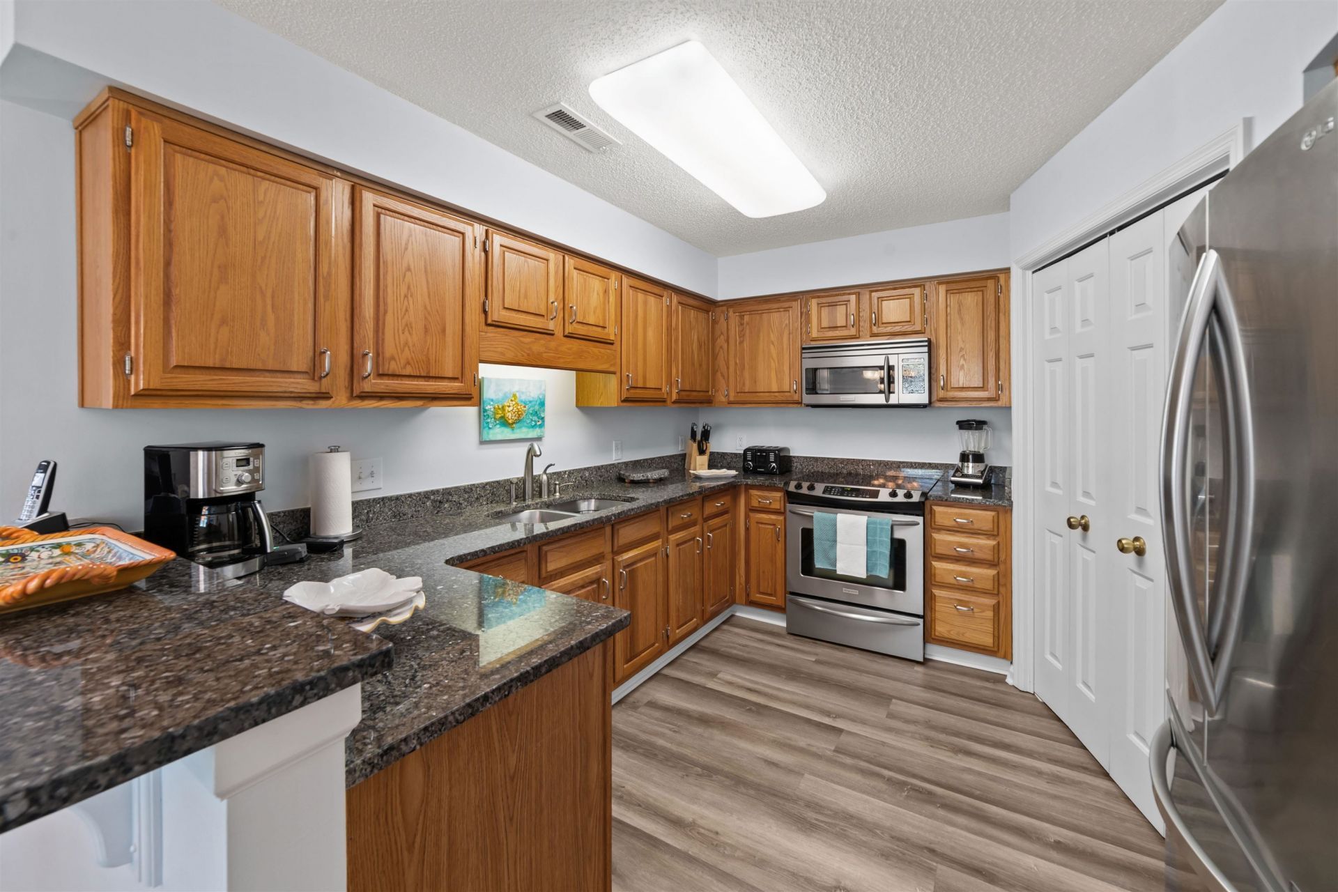 4355 Woodhollow Ln. Photo 9